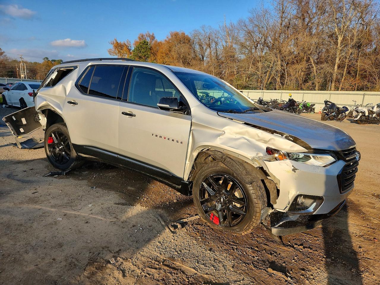 2020 Chevrolet Traverse Premier - zdjęcie 4