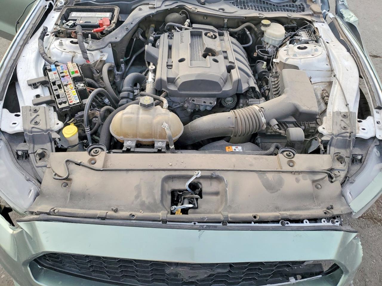 2015 Ford Mustang - zdjęcie 11