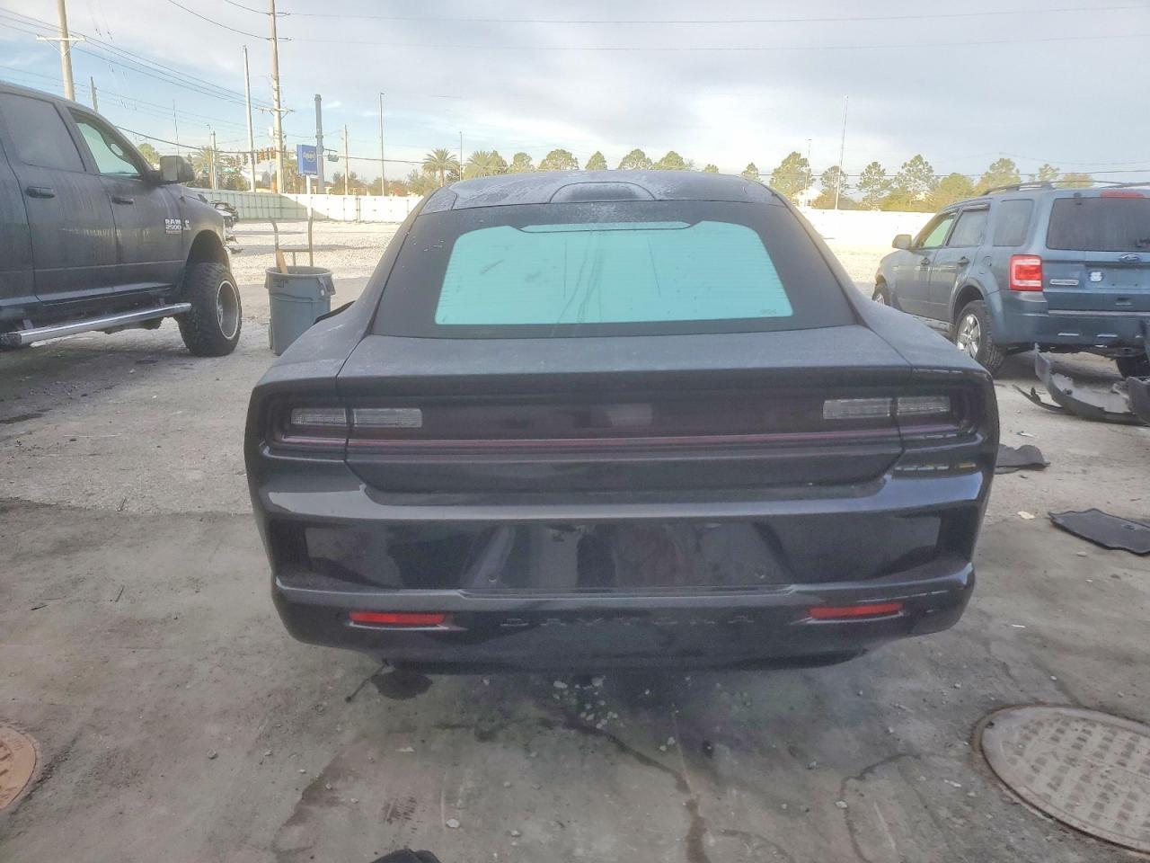 2024 Dodge Charger Daytona R/T - zdjęcie 6