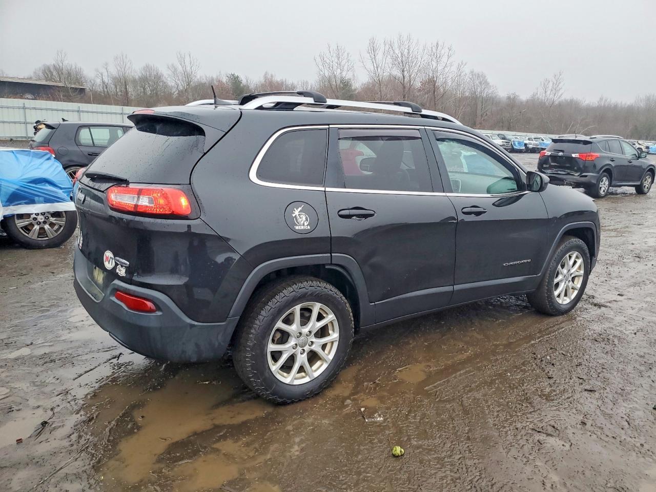2016 Jeep Cherokee Latitude - zdjęcie 3