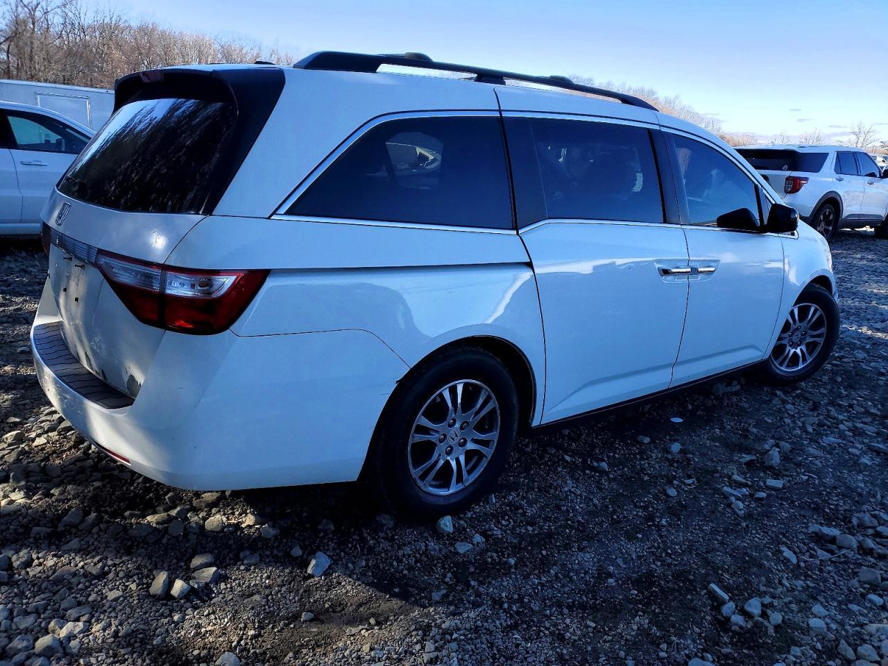 2013 Honda Odyssey Exl - zdjęcie 3