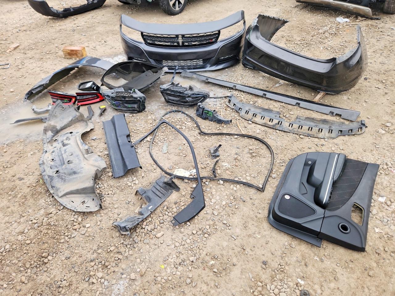 2015 Dodge Charger Sxt - zdjęcie 12