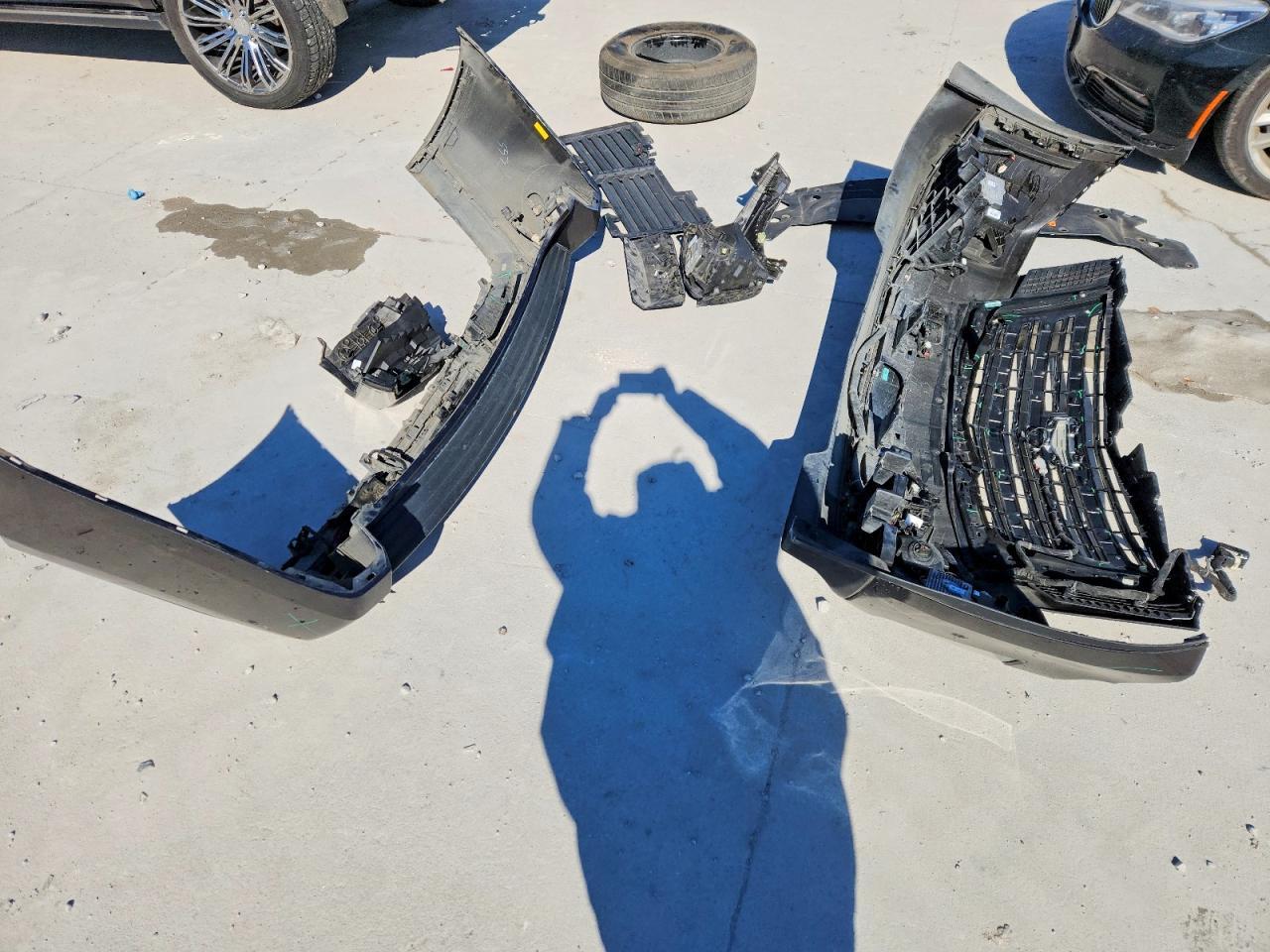 2018 Cadillac Escalade Platinum - zdjęcie 13