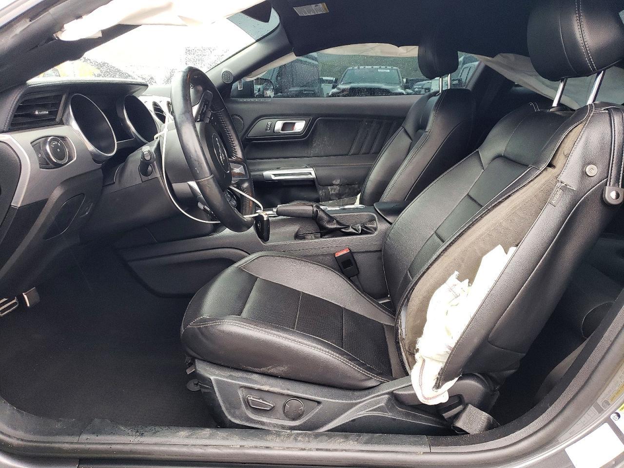 2023 Ford Mustang - zdjęcie 7