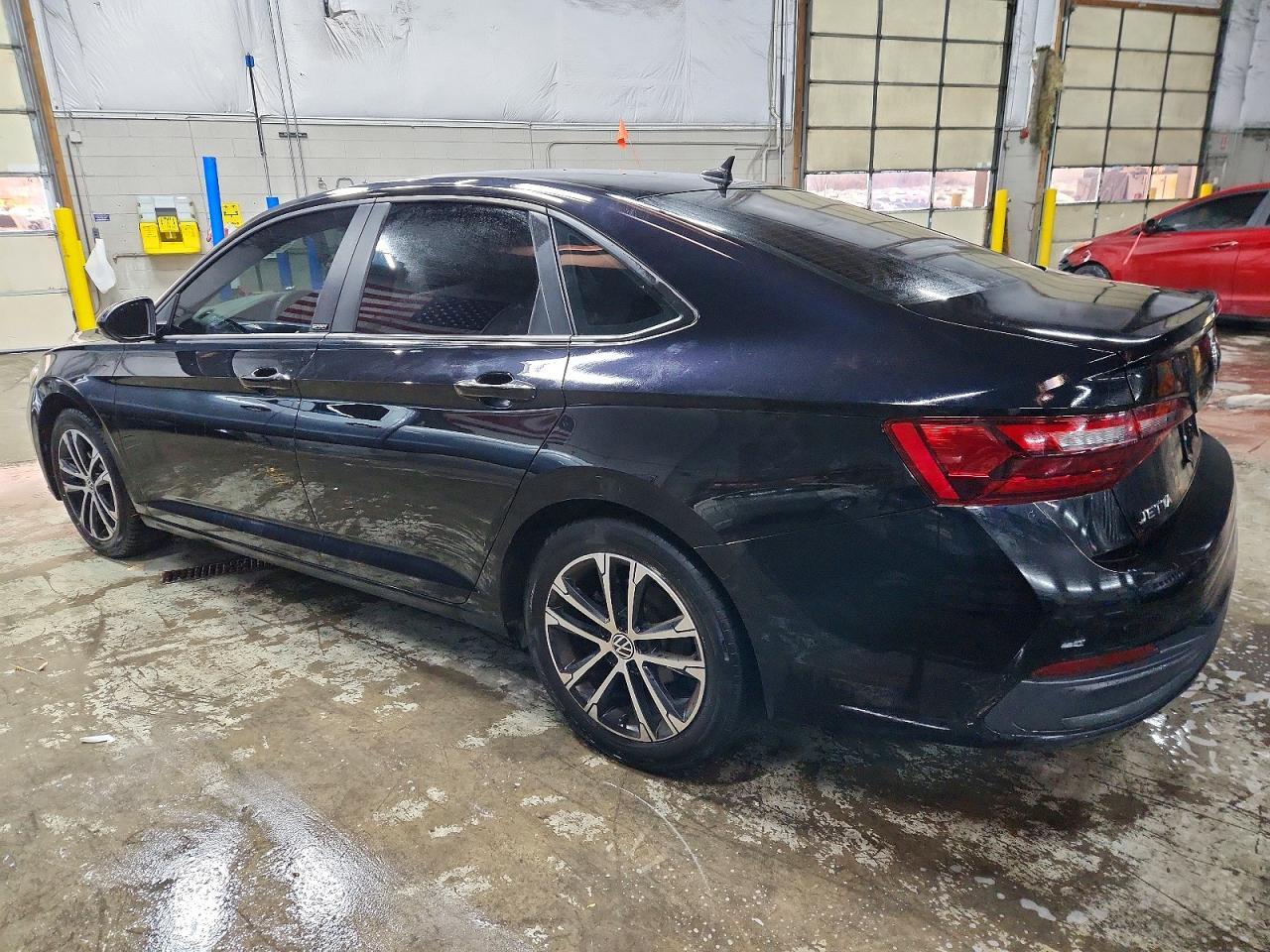 2023 Volkswagen Jetta Sport - zdjęcie 2