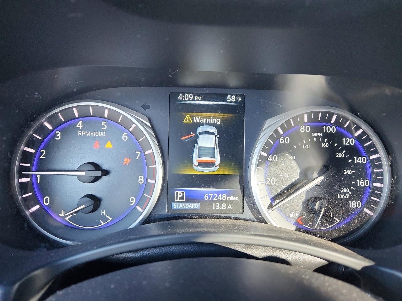 2017 Infiniti Q60 Premium - zdjęcie 9