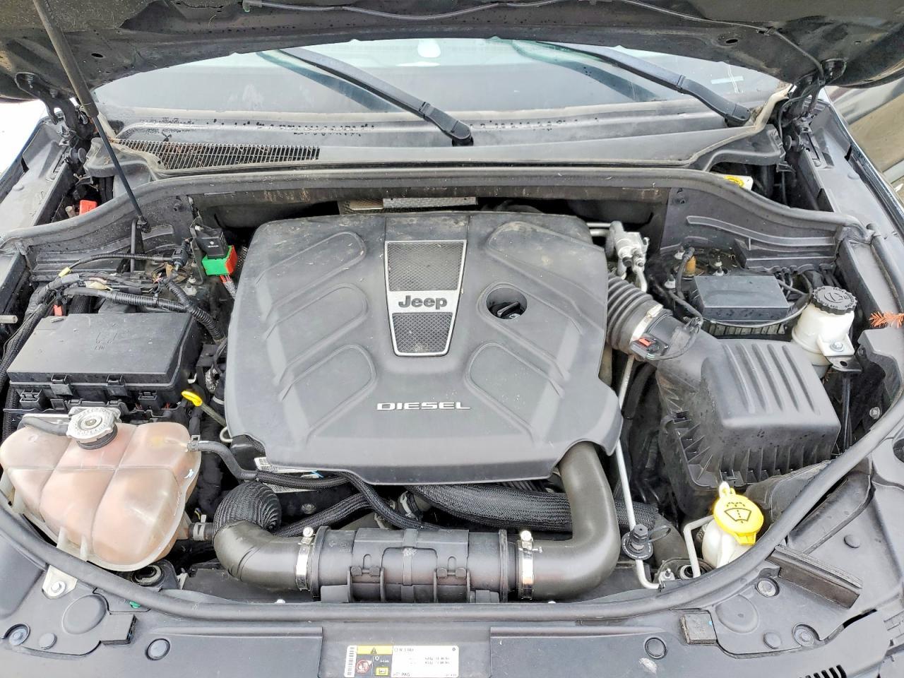 2014 Jeep Grand Cherokee Overland - zdjęcie 12
