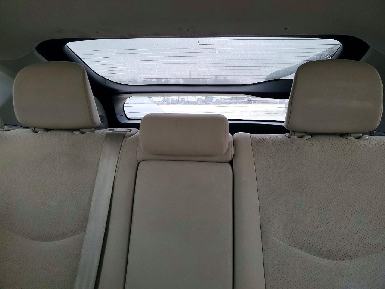 2013 Toyota Prius - zdjęcie 10