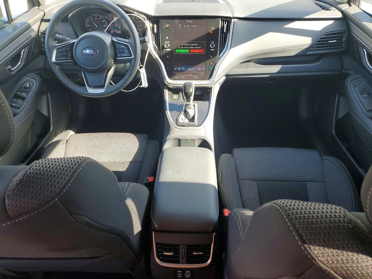 2025 Subaru Outback Premium - zdjęcie 8