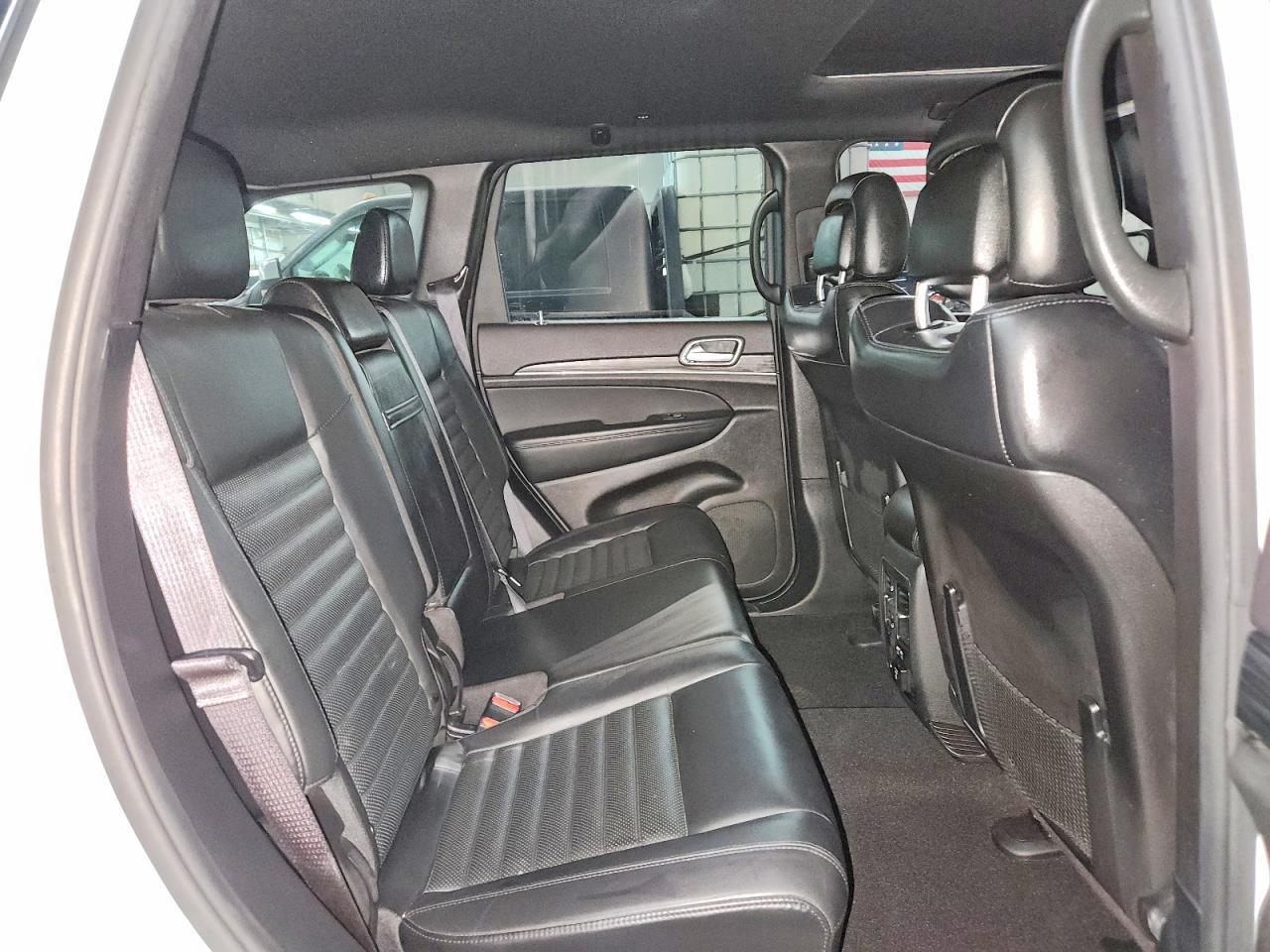 2021 Jeep Grand Cherokee Limited - zdjęcie 11