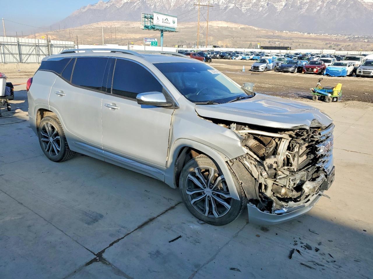 2018 GMC Terrain Denali - zdjęcie 4