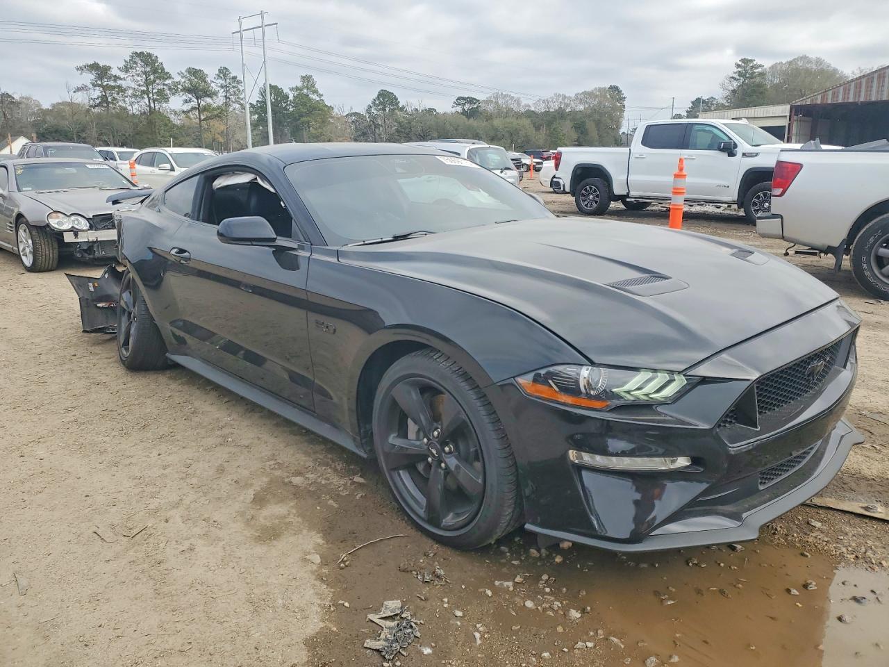 2022 Ford Mustang Gt - zdjęcie 4