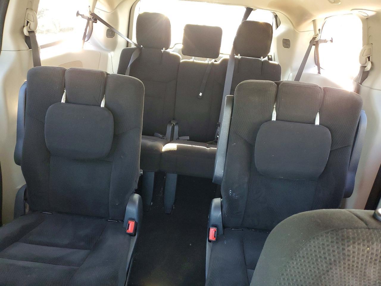 2016 Dodge Caravan Sxt - zdjęcie 10