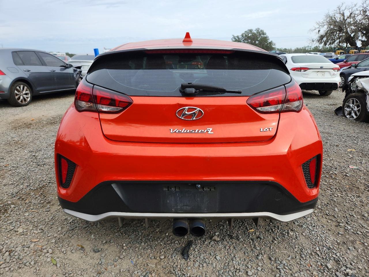 2019 Hyundai Veloster Turbo - zdjęcie 6