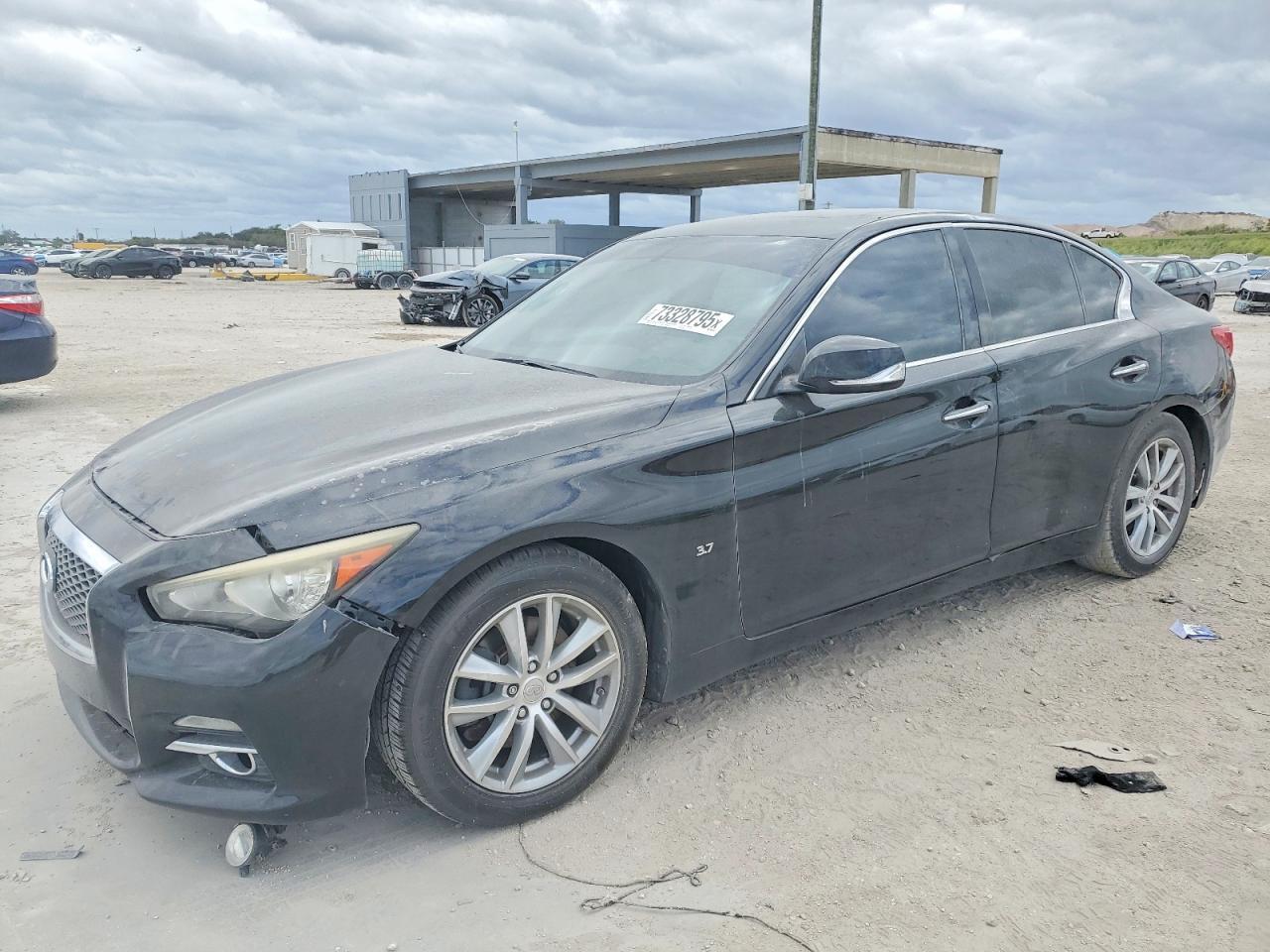 2015 Infiniti Q50 Base - zdjęcie główne