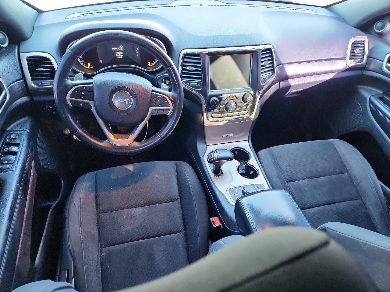 2015 Jeep Grand Cherokee Laredo - zdjęcie 8