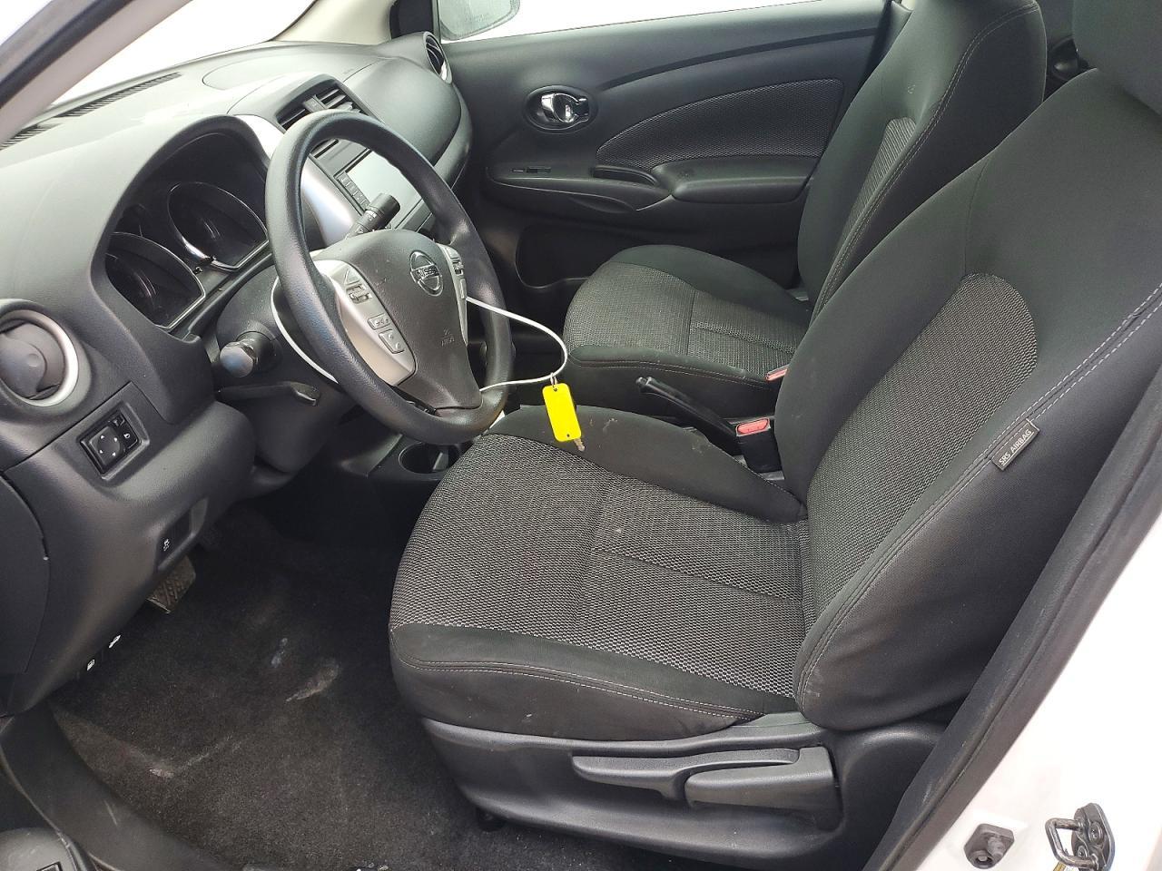 2019 Nissan Versa S - zdjęcie 7