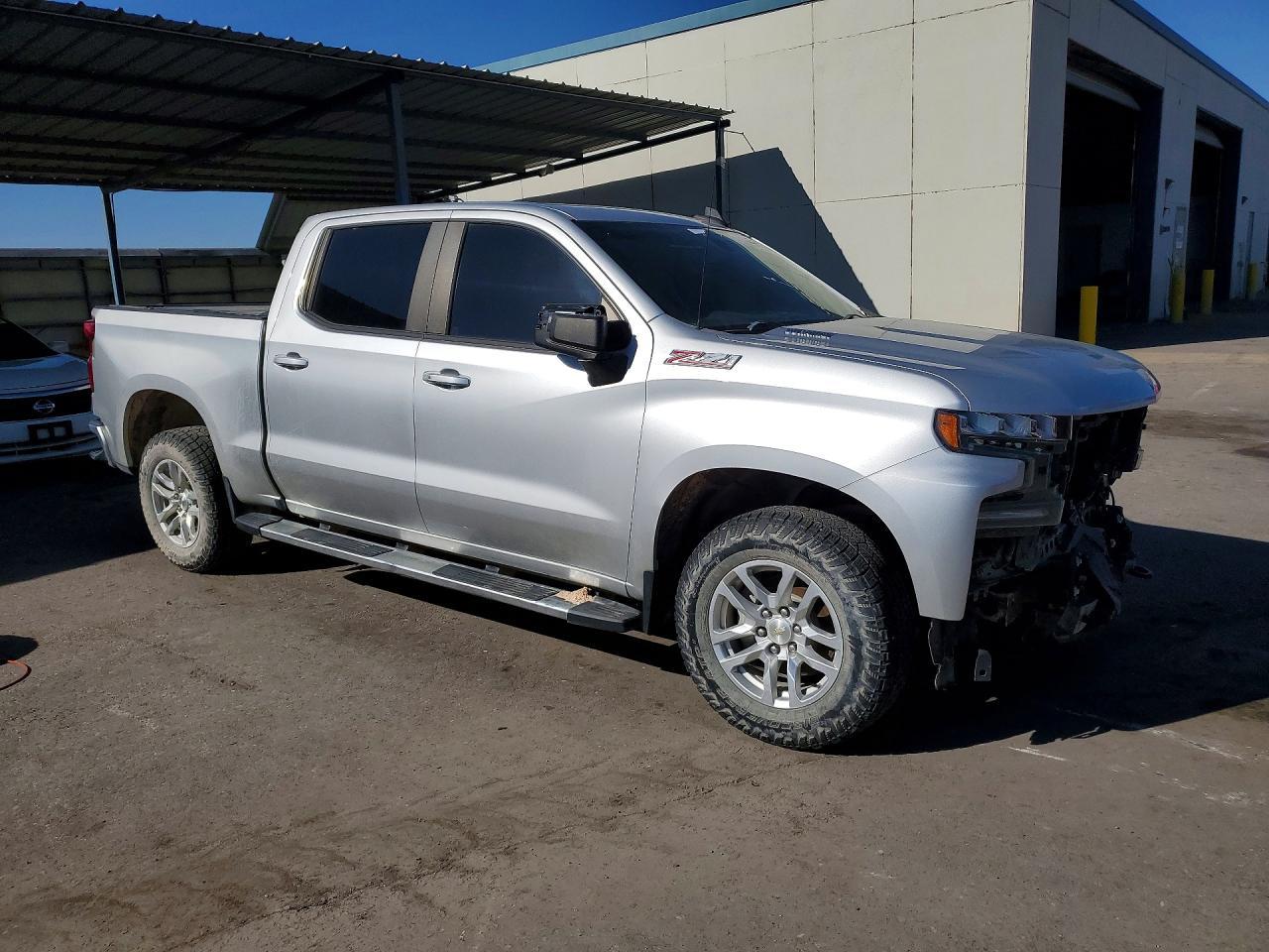 2020 Chevrolet Silverado K1500 Lt - zdjęcie 4