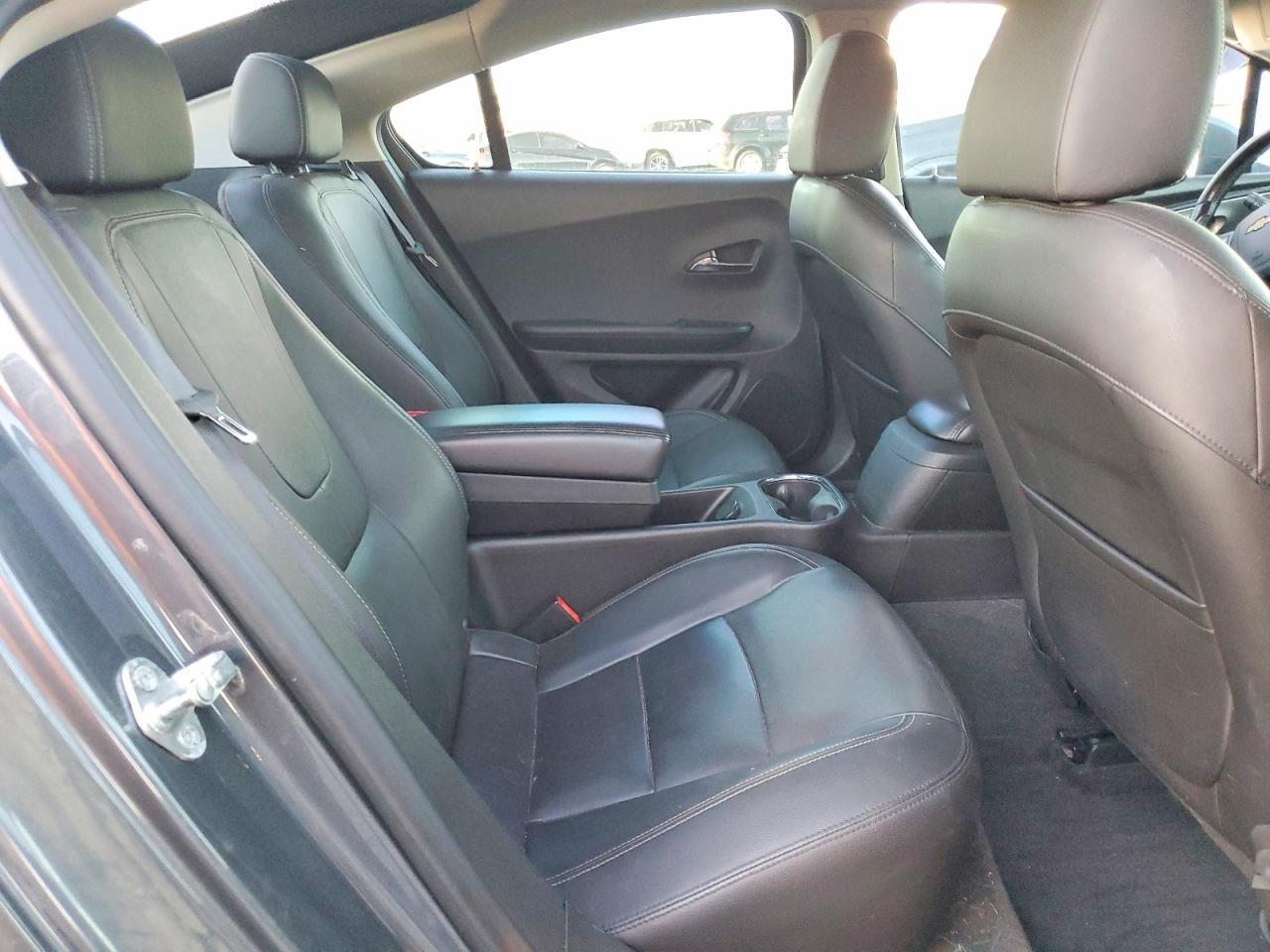 2013 Chevrolet Volt - zdjęcie 10