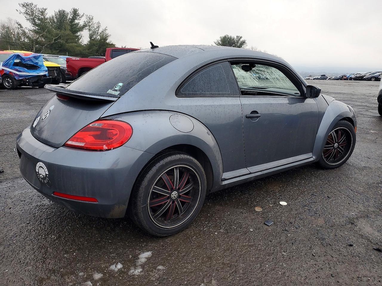 2016 Volkswagen Beetle 1.8T - zdjęcie 3