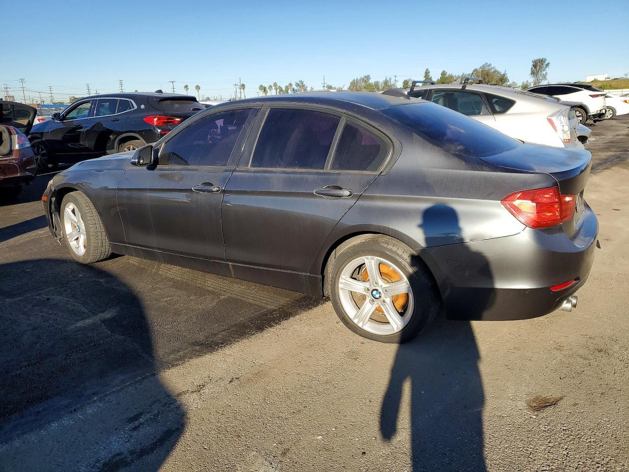 BMW Seria 3 - zdjęcie 2