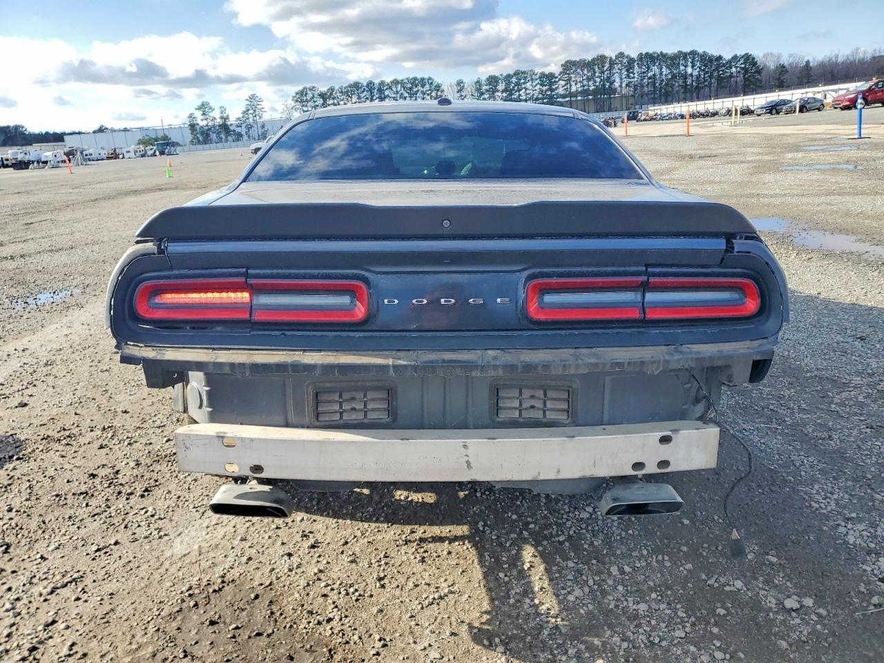 2019 Dodge Challenger R/T - zdjęcie 6