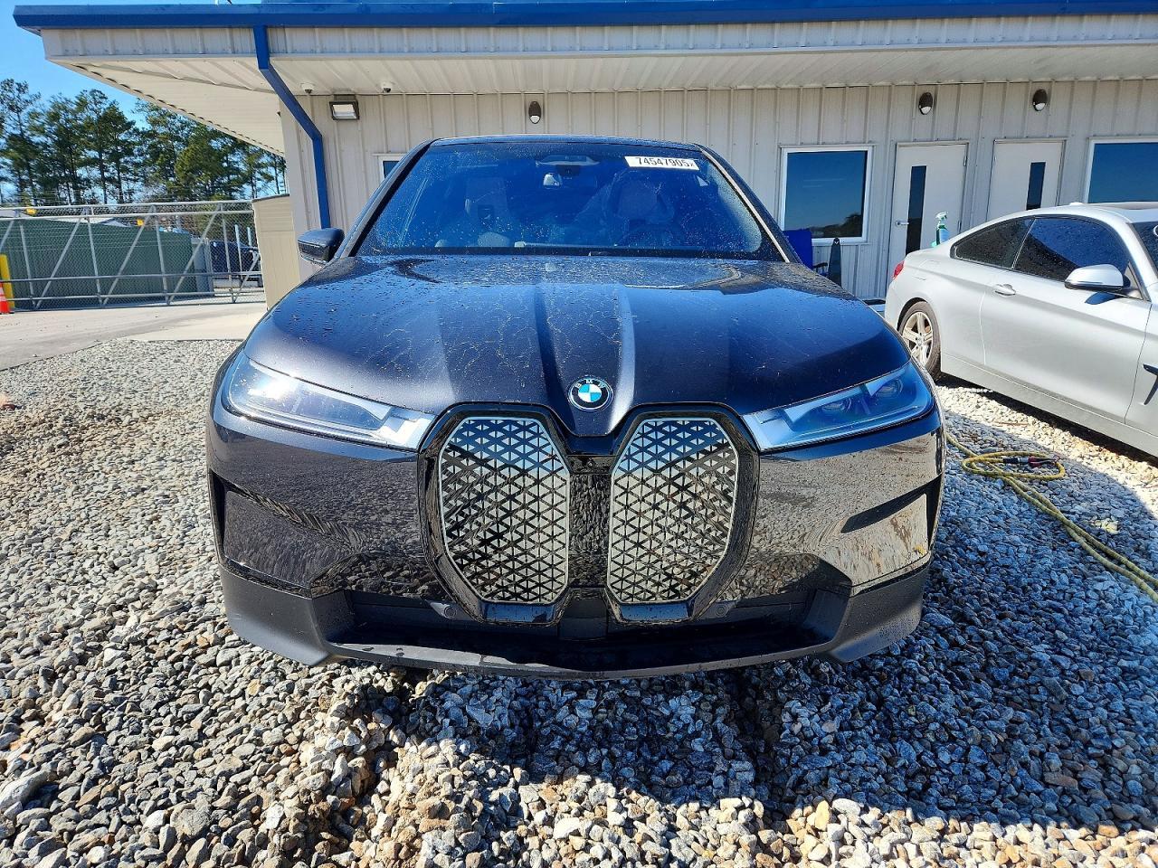 2023 BMW Ix xDrive50 - zdjęcie 5