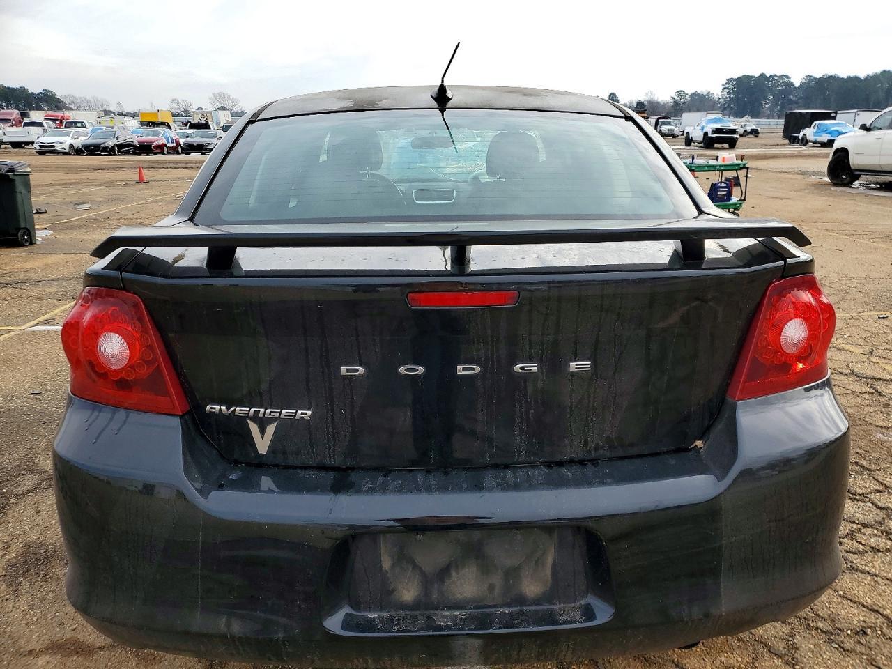 2014 Dodge Avenger Se - zdjęcie 6