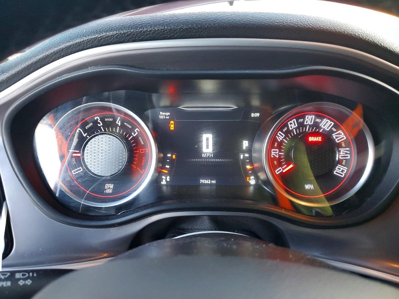 2022 Dodge Challenger R/T - zdjęcie 9