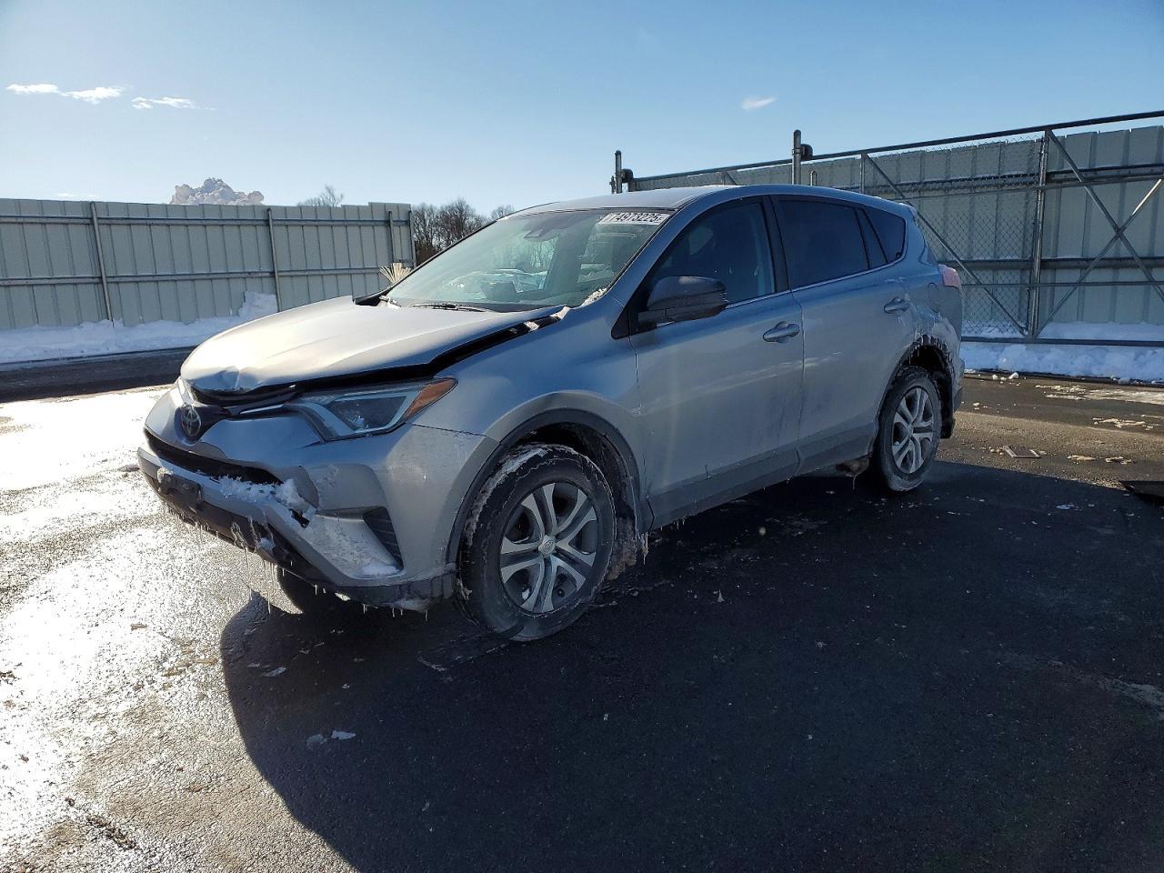 2018 Toyota Rav4 Le - zdjęcie główne