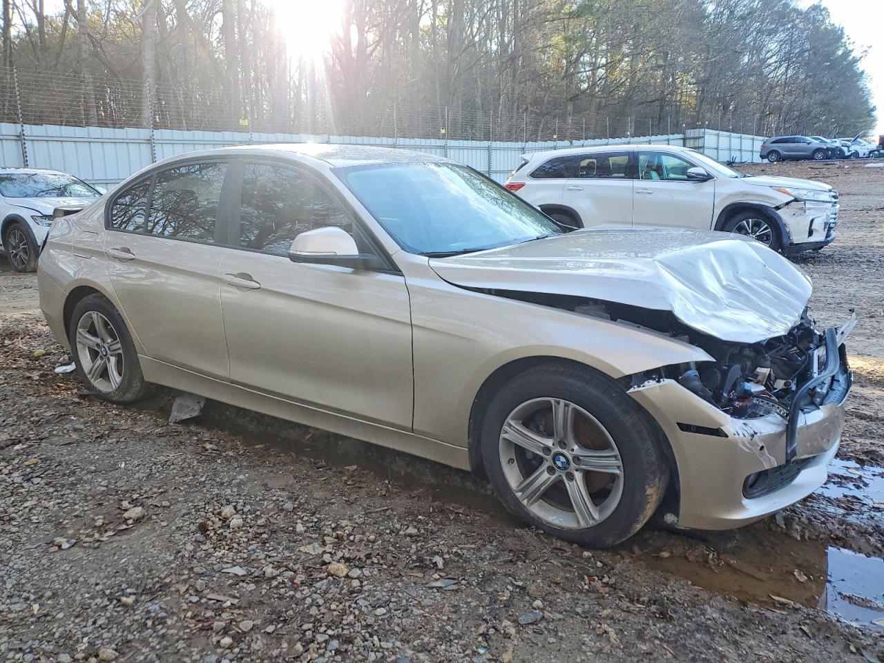 BMW Seria 3 - zdjęcie 4