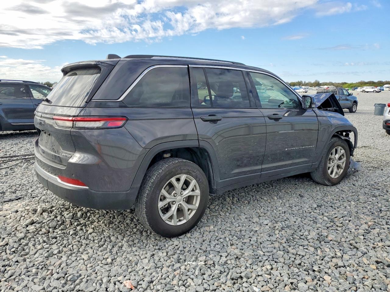 2023 Jeep Grand Cherokee Limited - zdjęcie 3