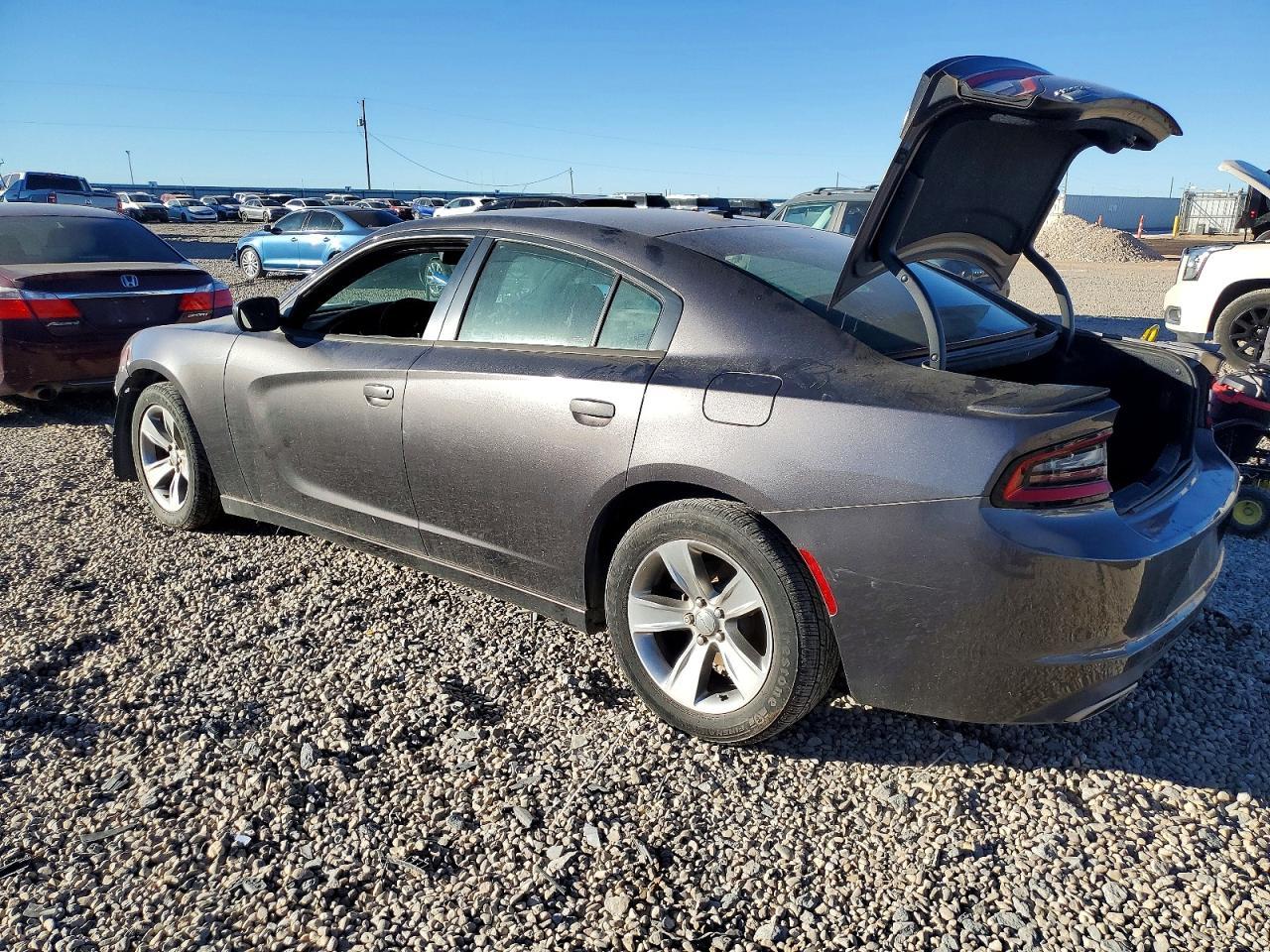 2015 Dodge Charger Se - zdjęcie 2