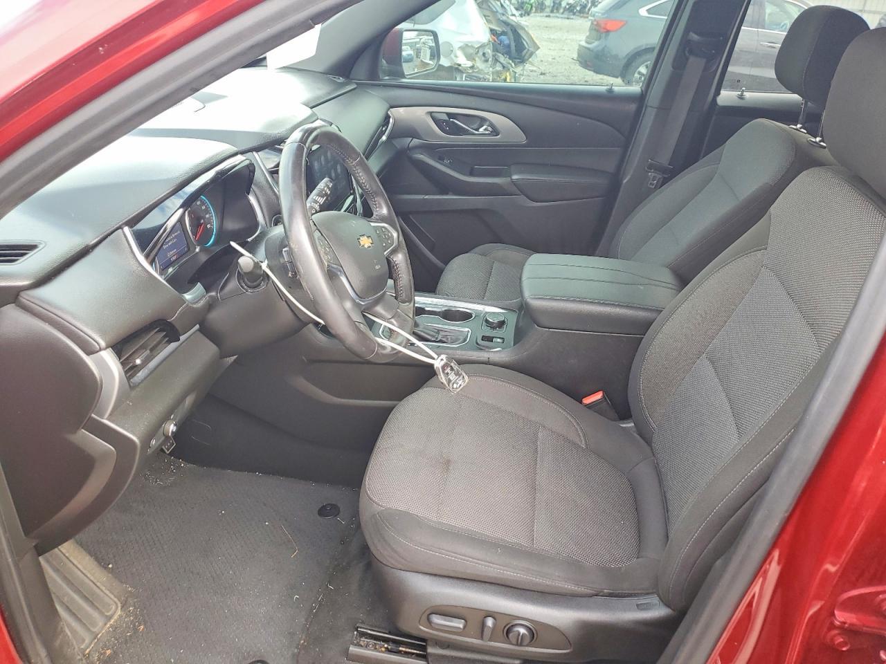 2022 Chevrolet Traverse Lt - zdjęcie 7