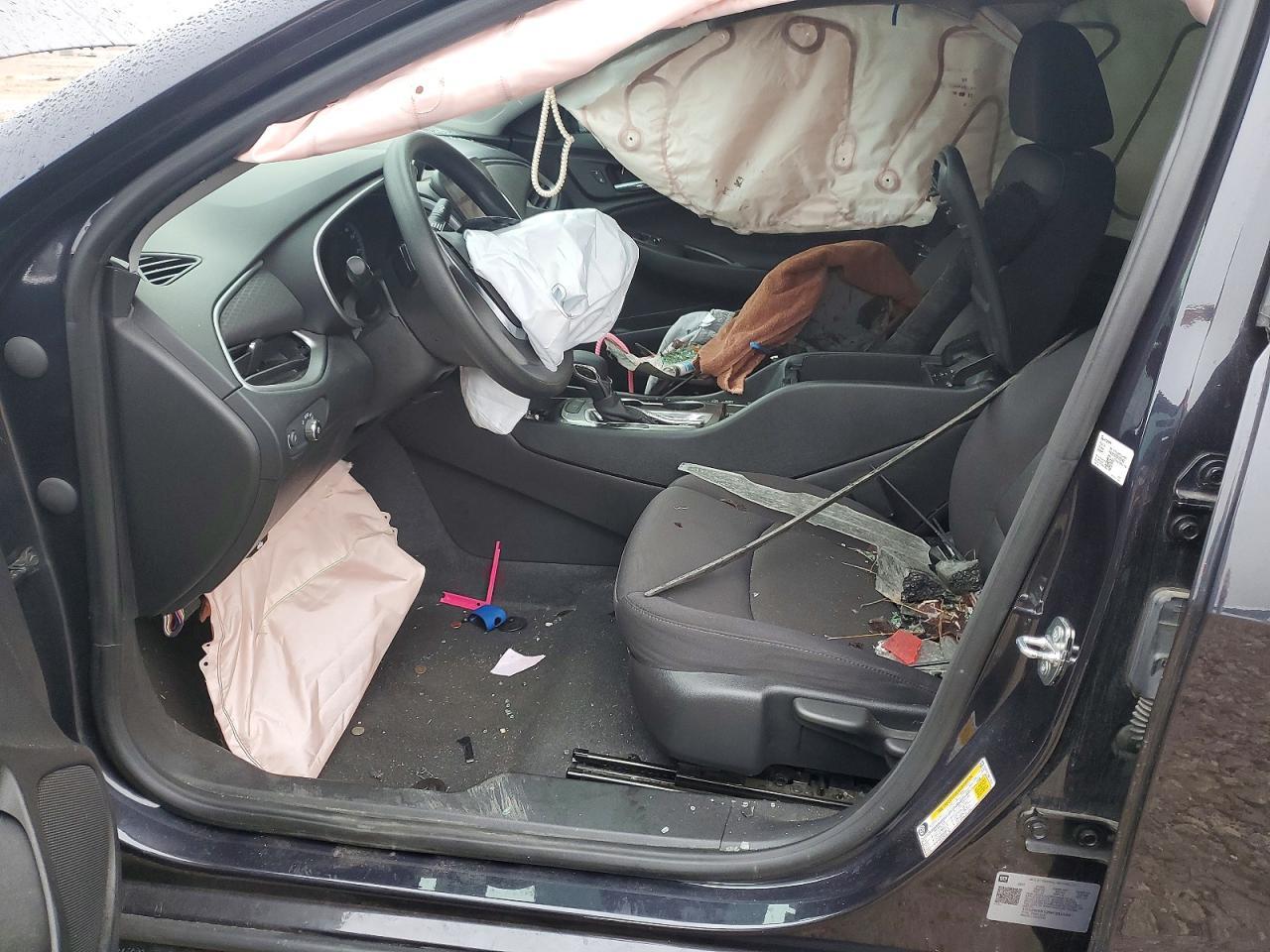 2022 Chevrolet Malibu Ls - zdjęcie 7