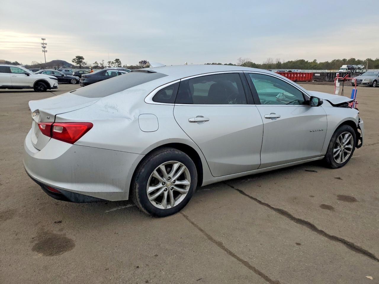 2018 Chevrolet Malibu Lt - zdjęcie 3
