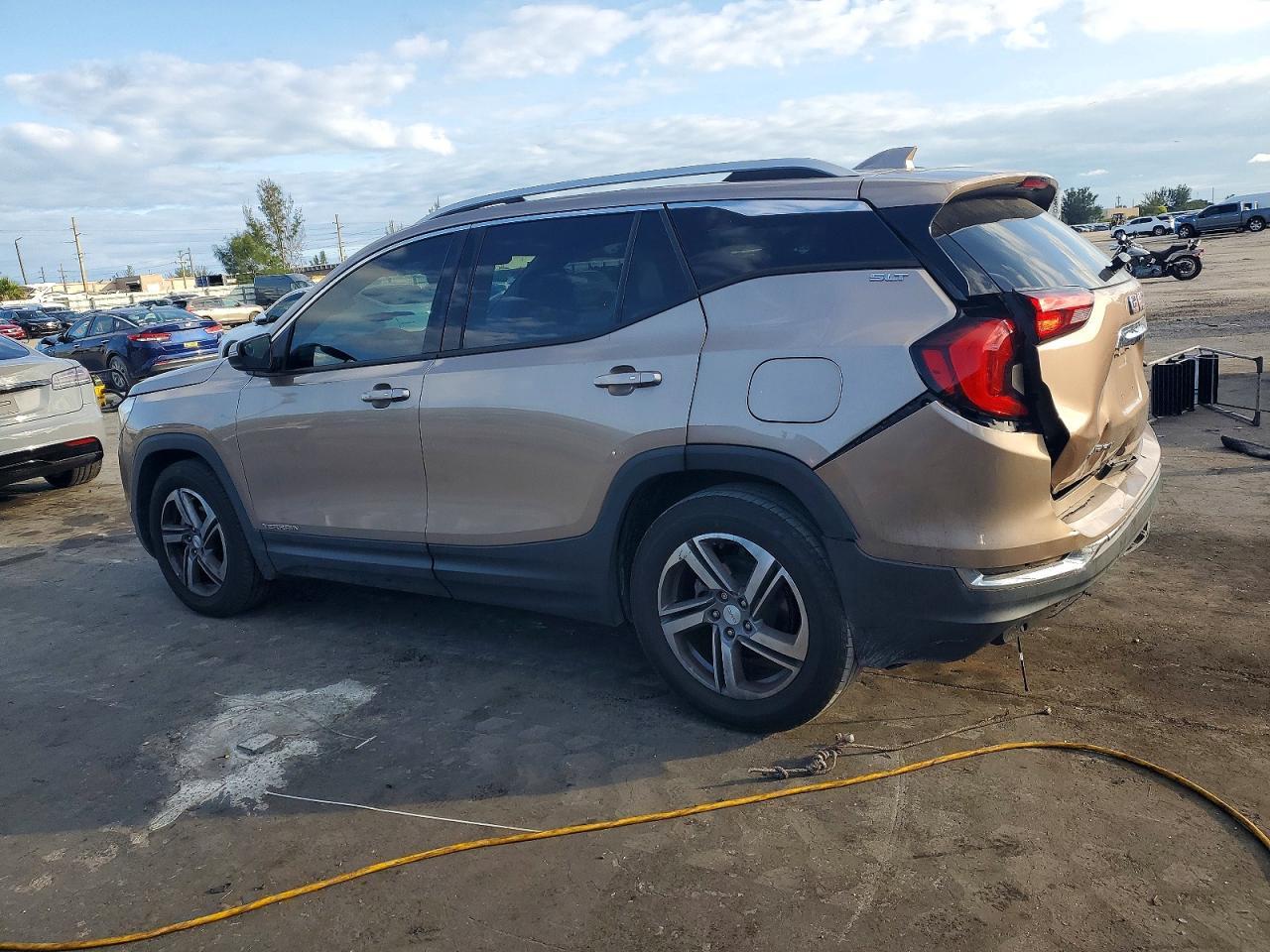 2018 GMC Terrain Slt - zdjęcie 2