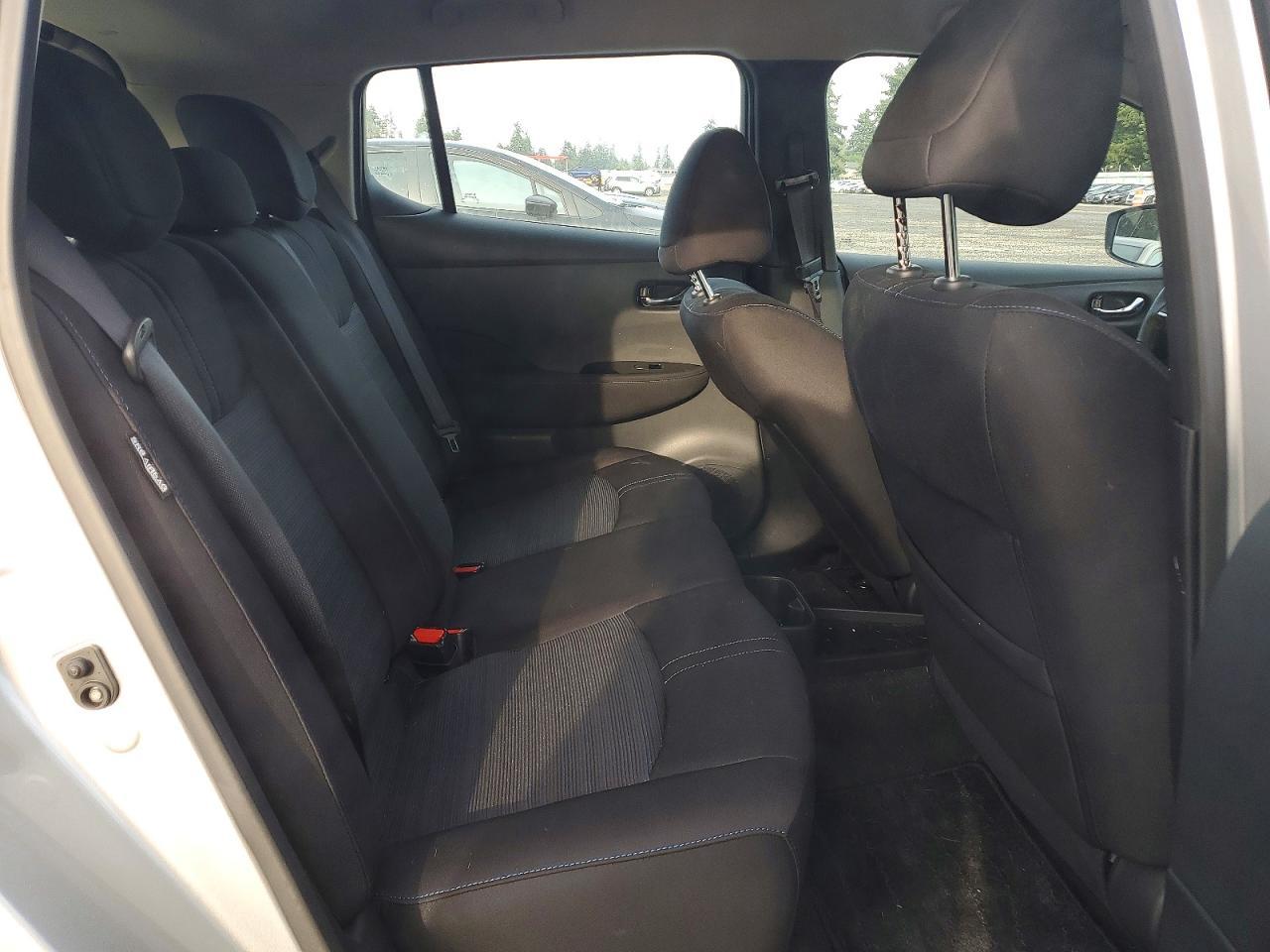 2025 Nissan Leaf Sv Plus - zdjęcie 10