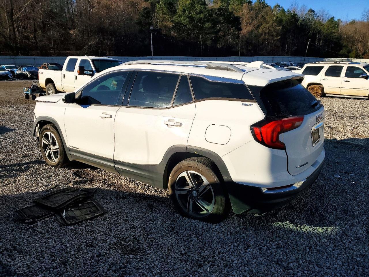 2019 GMC Terrain Slt - zdjęcie 2