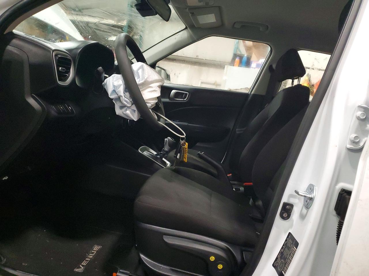 2025 Hyundai Venue Se - zdjęcie 7