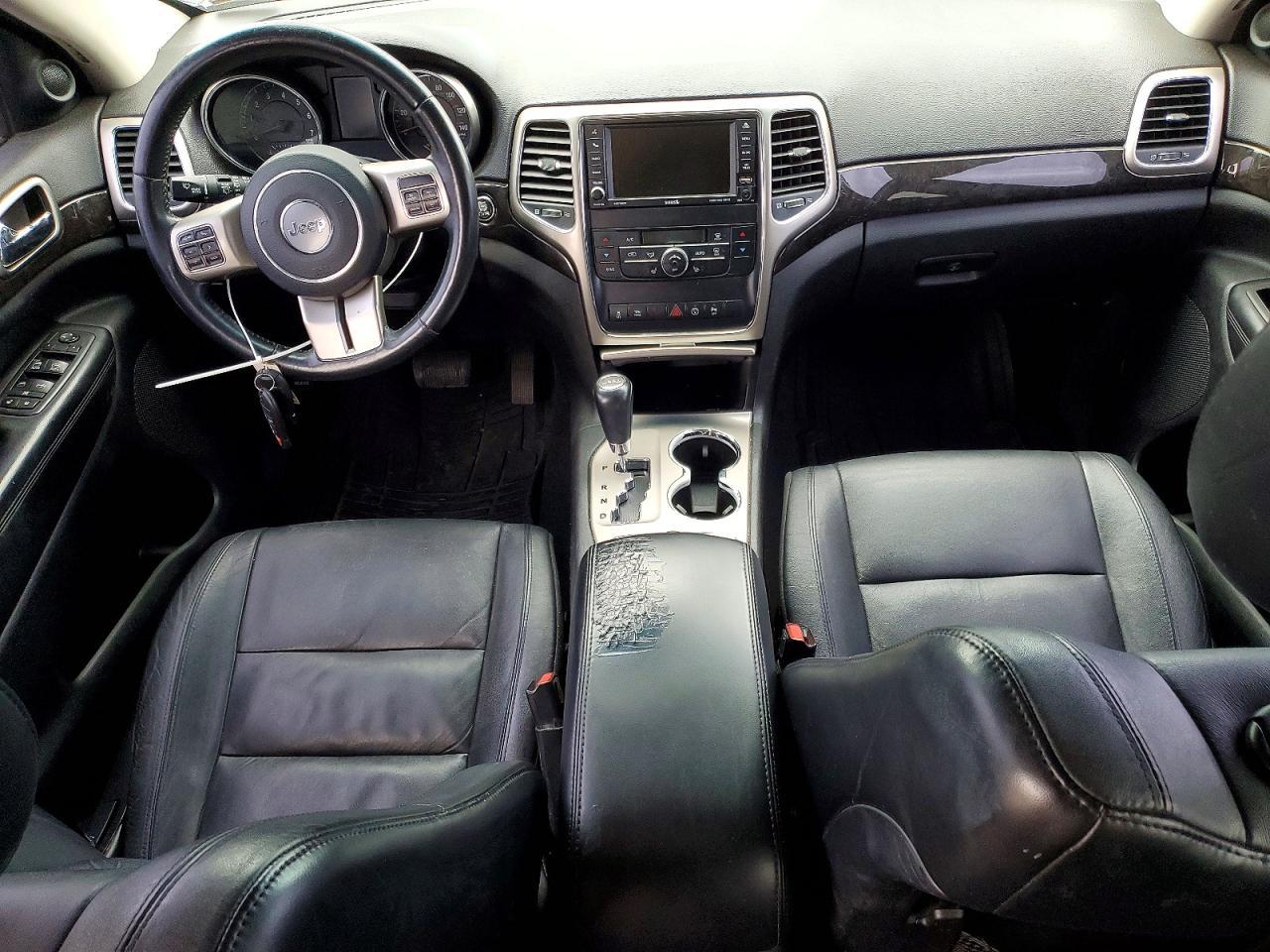 2013 Jeep Grand Cherokee Laredo - zdjęcie 8