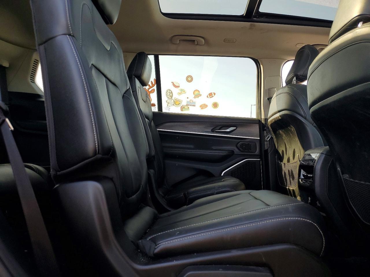 2021 Jeep Grand Cherokee L Limited - zdjęcie 11