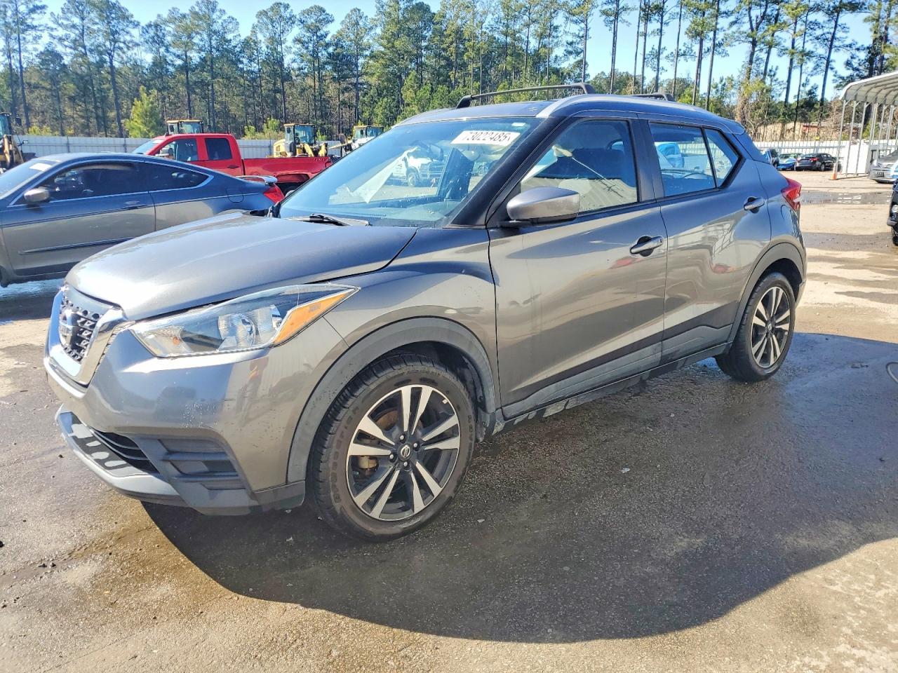 2019 Nissan Kicks S - zdjęcie główne