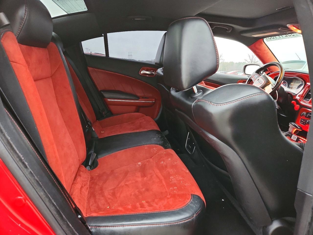 2016 Dodge Charger R/T - zdjęcie 10