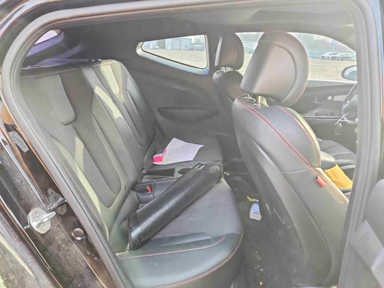 2020 Hyundai Veloster Turbo - zdjęcie 10