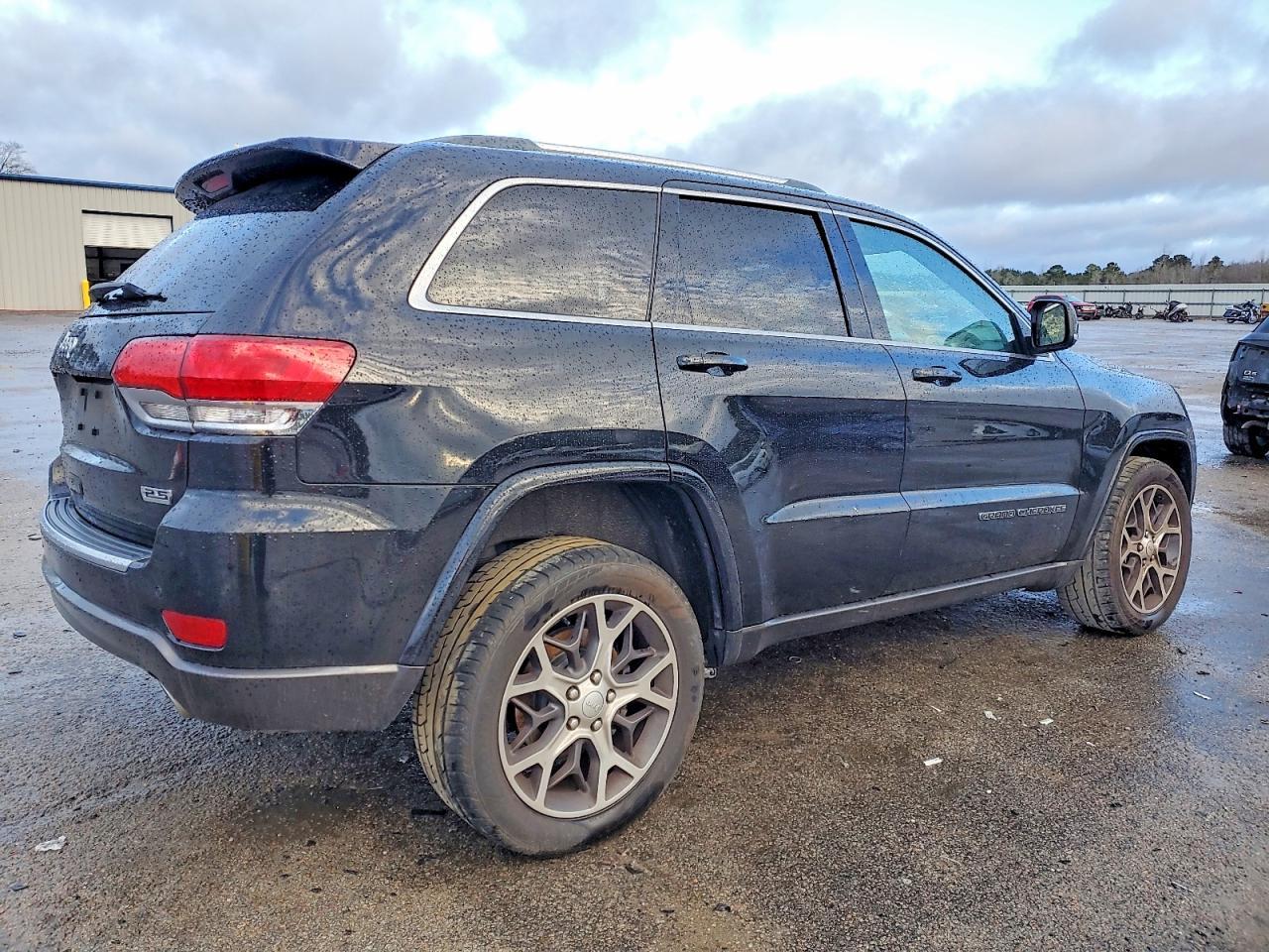 2018 Jeep Grand Cherokee Limited - zdjęcie 3