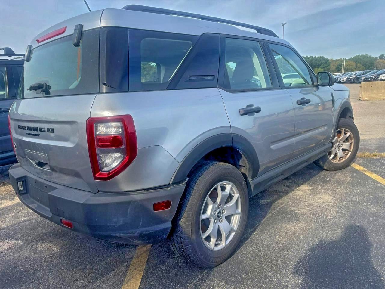 2021 Ford Bronco Sport - zdjęcie 4