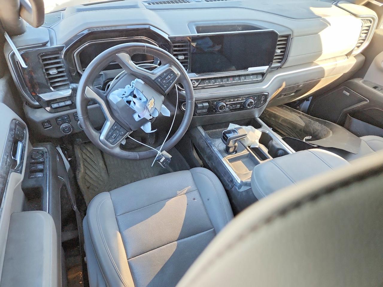 2023 Chevrolet Silverado K1500 Ltz - zdjęcie 8