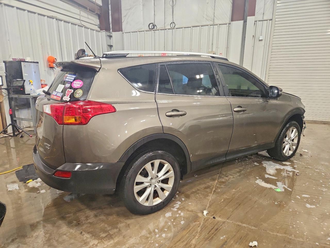 2015 Toyota Rav4 Limited - zdjęcie 3