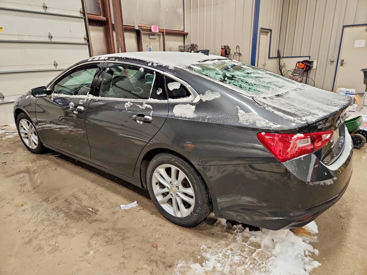 2016 Chevrolet Malibu Lt - zdjęcie 2